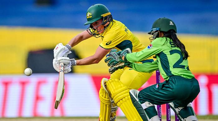 Mooney’s ton powers Australia to 221/9 against Pakistan