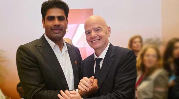 Arshad Nadeem impresses Fifa’s Infantino at Dubai event